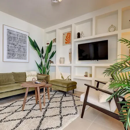 Apartament Astro Renovated & Seaview Estepona