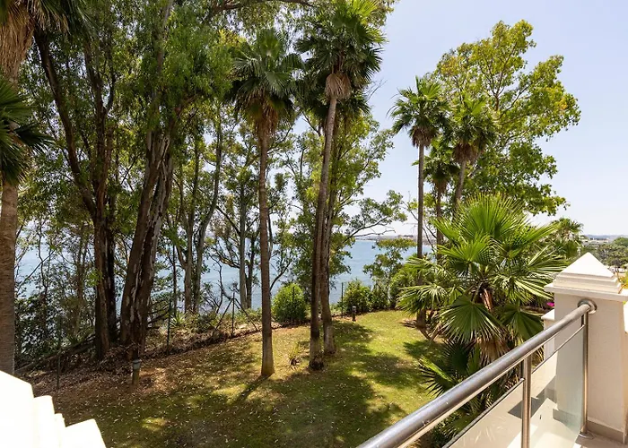 Astro Renovated & Seaview Estepona