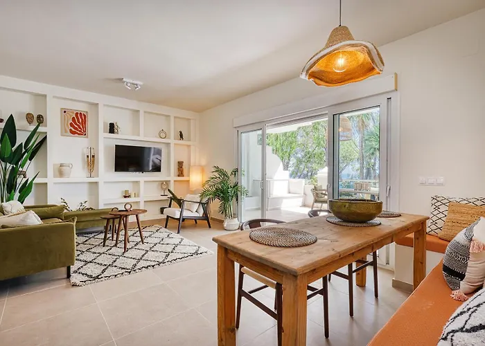 Astro Renovated & Seaview * Estepona