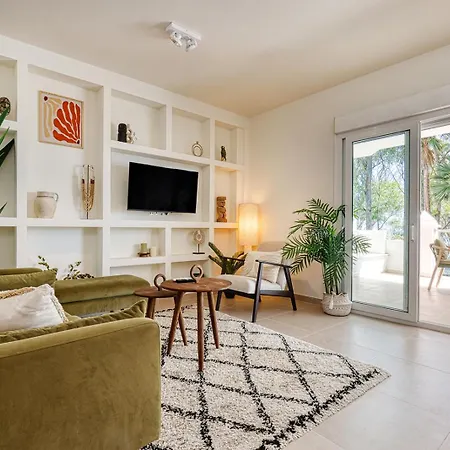 Astro Renovated & Seaview Estepona