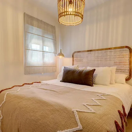 Апартаменты Astro Renovated & Seaview Эстепона