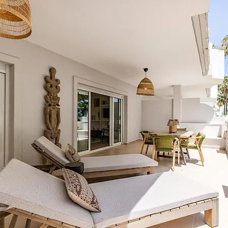 Astro Renovated & Seaview *