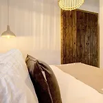 Astro Renovated & Seaview